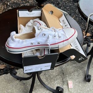Converse size 9